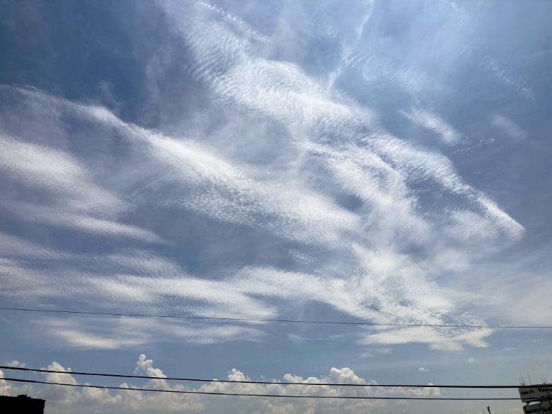 甲府の8月後半の雲