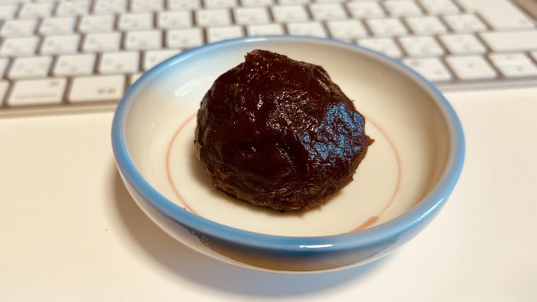 お供えのおはぎ