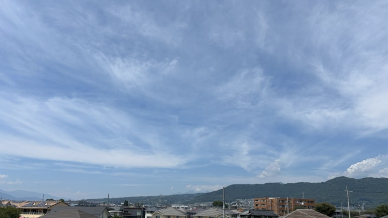 午前の甲府上空