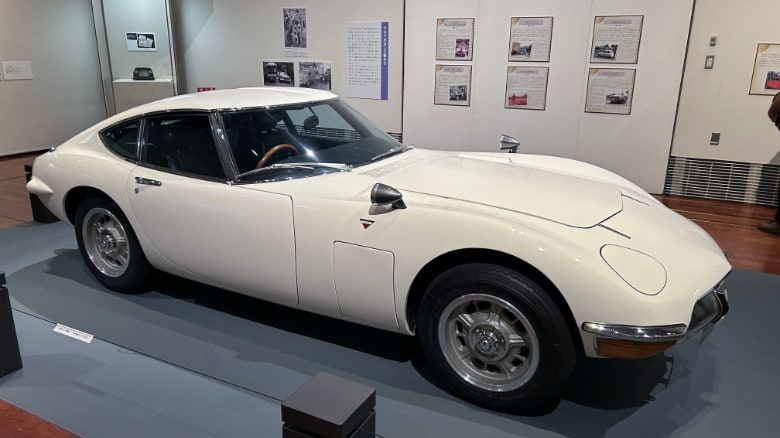 トヨタ2000GT