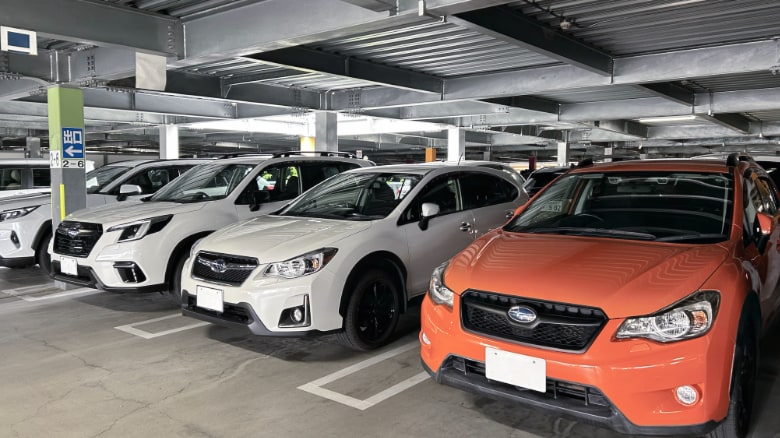 スバル車三台