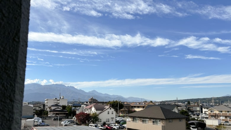 朝の北杜方面上空