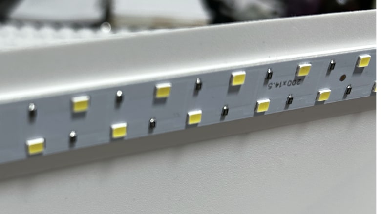 ミニスタジオのLED