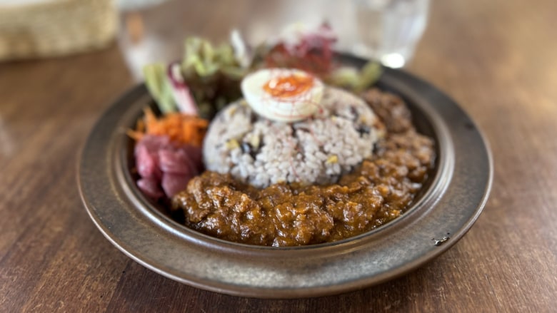 八ヶ岳倶楽部イノシシのキーマカレー