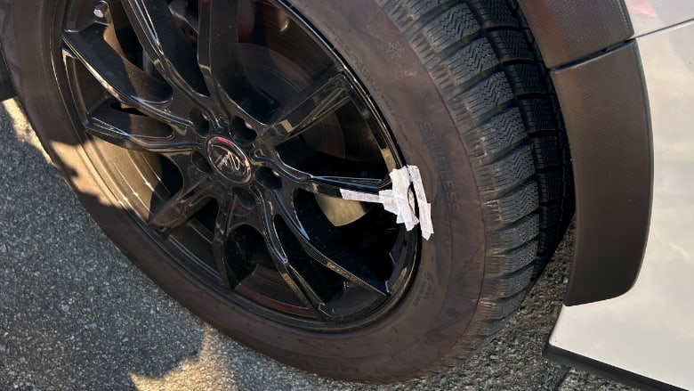 ホイールのガリ傷補修