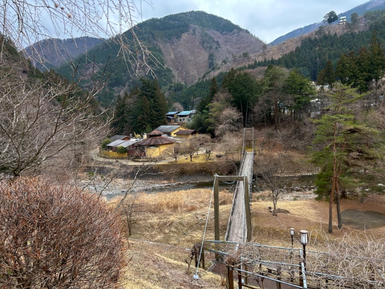 丹波山村